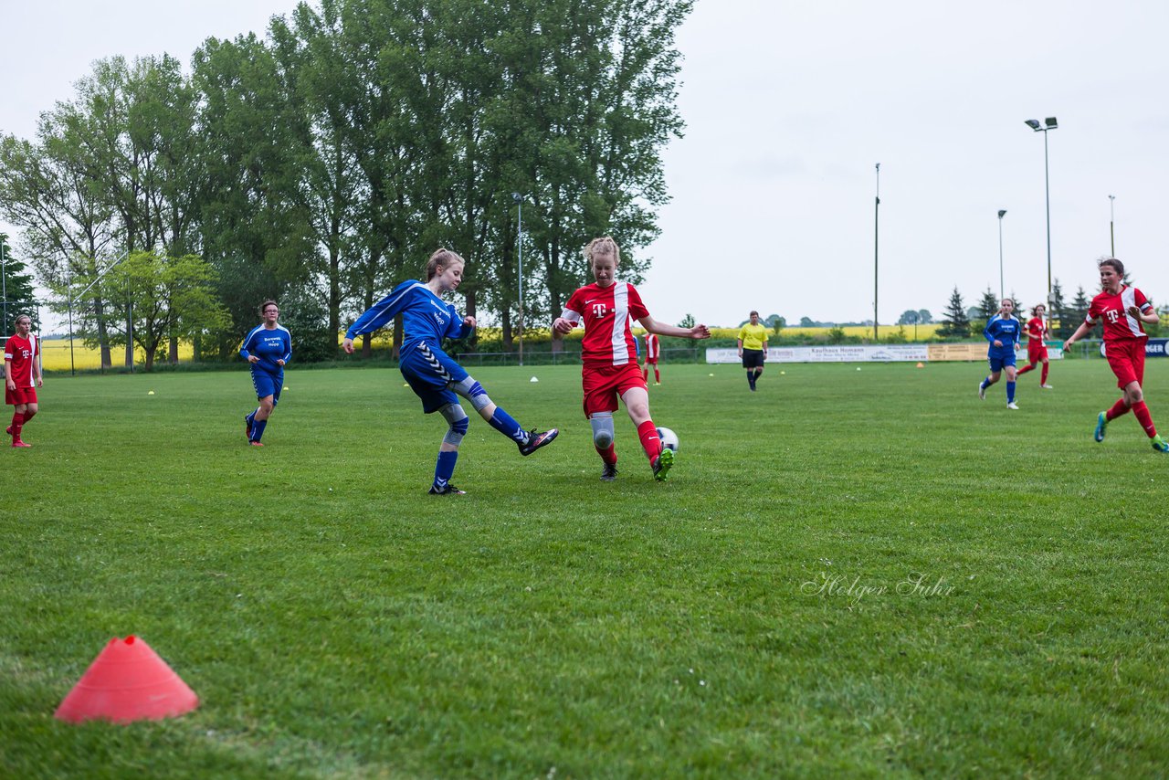 Bild 108 - wCJ SV Steinhorst/Labenz - VfL Oldesloe : Ergebnis: 18:0